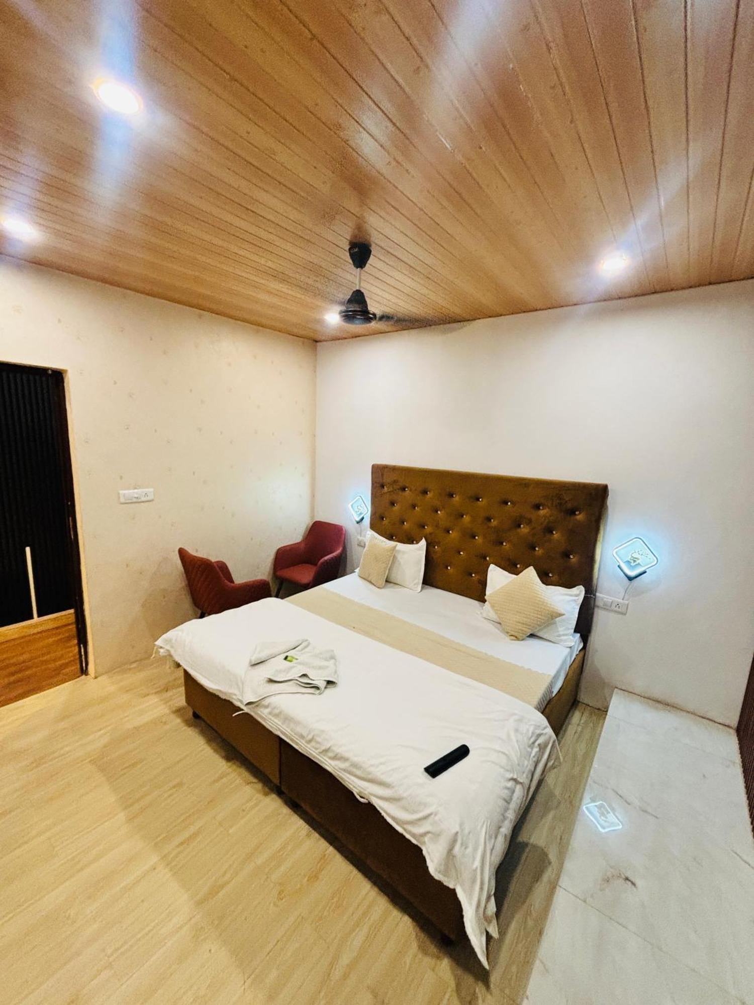 Hotel Dream Villa Ludhiana Exterior foto